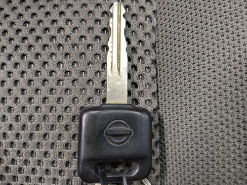 Used 2019 Nissan Frontier SV AWD/4WD image 32