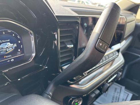 Used 2022 Chevrolet Silverado 1500 RST image 27