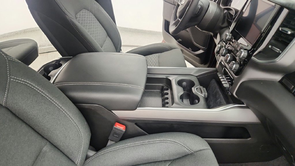 Used 2025 RAM 1500 Big Horn RWD image 61