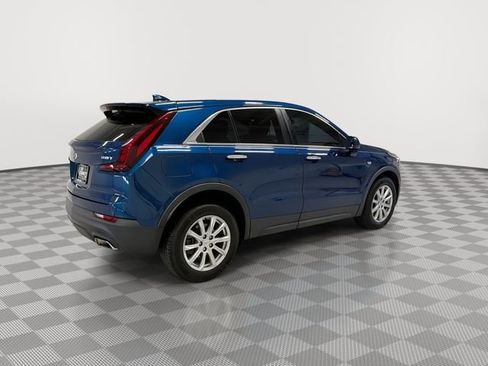 Certified 2019 Cadillac XT4 Luxury FWD image 11