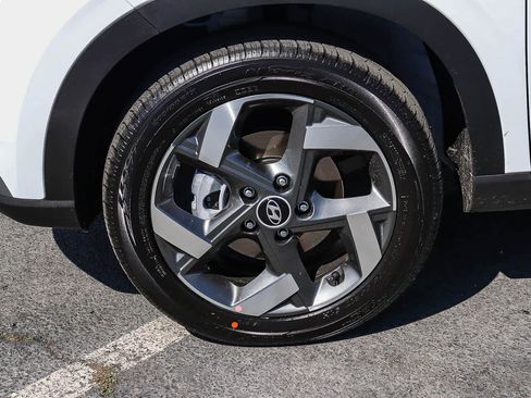 New 2026 Hyundai Venue SEL FWD image 12