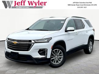 Used 2023 Chevrolet Traverse LT FWD video 1