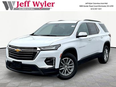 Used 2023 Chevrolet Traverse LT