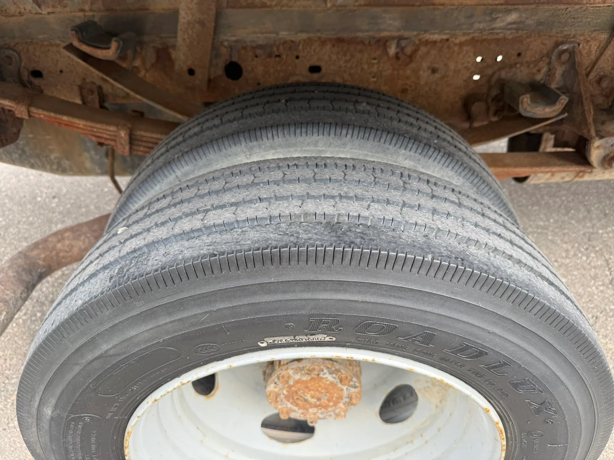 Used 1999 Ford F450 2WD Regular Cab Super Duty image 13