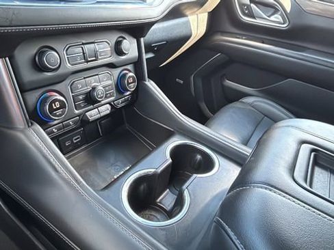 Used 2023 Chevrolet Tahoe Z71 w/ Luxury Package image 14