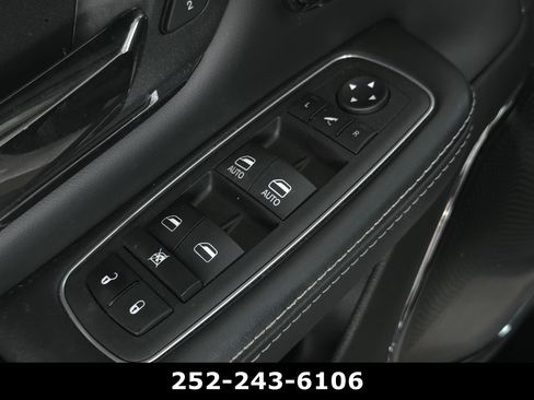 Used 2022 RAM 1500 Limited AWD/4WD image 25