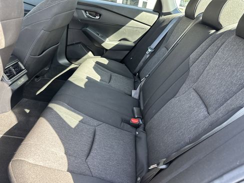 Used 2025 Honda Accord SE image 12