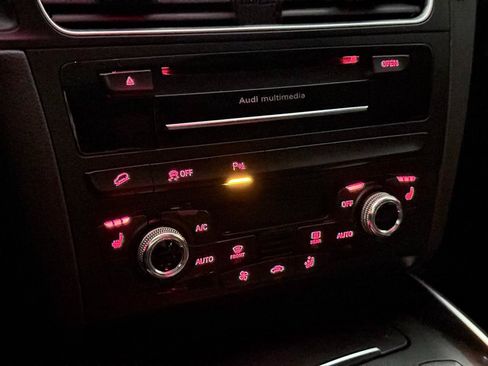 Used 2015 Audi Q5 2.0T Premium Plus w/ Technology Package AWD/4WD image 35