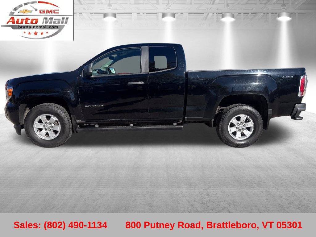 Used 2017 GMC Canyon 4x4 Extended Cab image 2