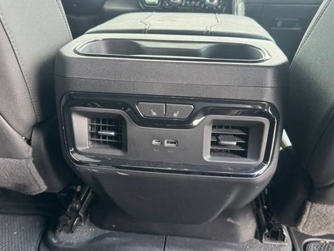 Used 2023 GMC Sierra 1500 AT4 w/ Technology Package AWD/4WD image 13