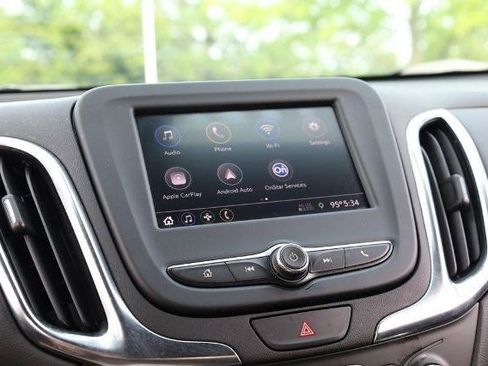 Used 2021 Chevrolet Equinox LT FWD image 11
