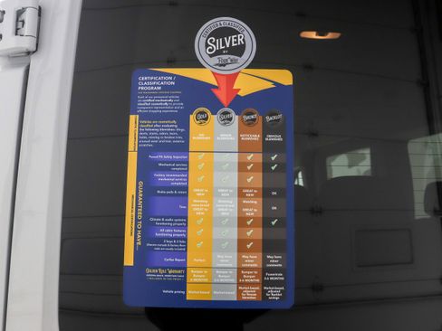 Used 2020 Ford Transit 350 XLT image 32