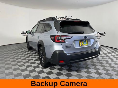 Used 2024 Subaru Outback Onyx Edition image 8