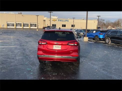 Used 2023 Chevrolet Equinox RS w/ LPO, Floor Liner Package image 7