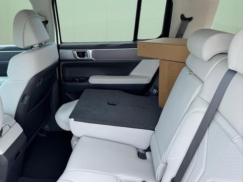 New 2026 Hyundai Santa Fe SEL image 9