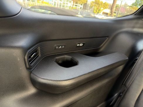 Used 2023 Jeep Wagoneer Series III w/ Flexible Seating Group image 56