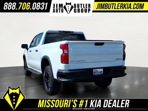 Used 2023 Chevrolet Silverado 1500 ZR2 w/ Technology Package AWD/4WD image 5