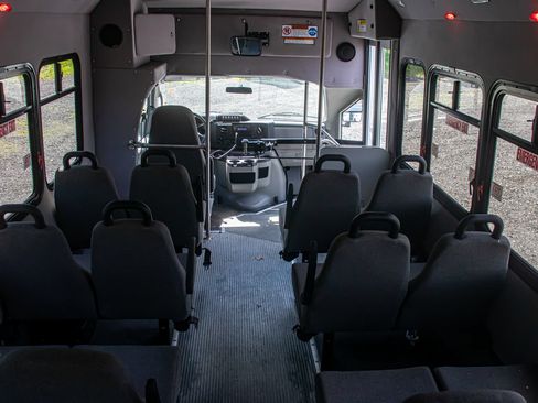 Used 2014 Ford E-450 and Econoline 450 Super Duty w/ Shuttle Bus Prep Package RWD image 15