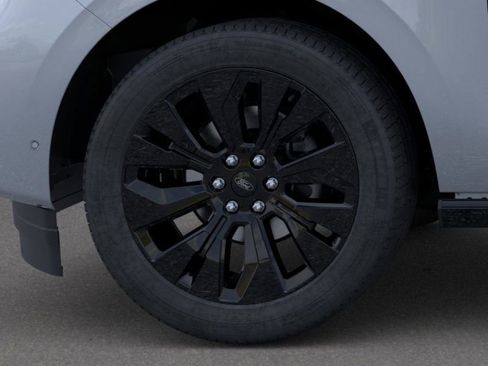 New 2025 Ford Expedition Platinum w/ Stealth Appearance Package image 21