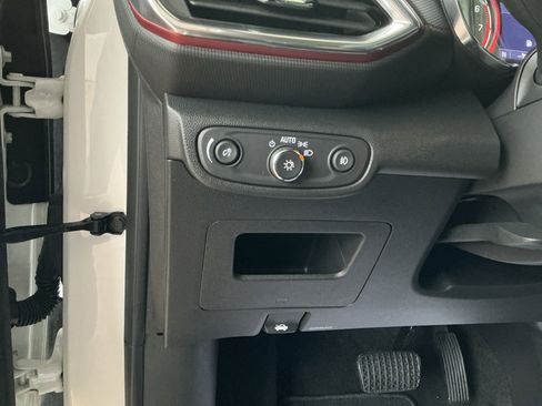 Used 2023 Chevrolet TrailBlazer RS w/ Sun and Liftgate Package image 26