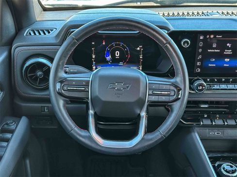 Used 2023 Chevrolet Colorado Z71 w/ Z71 Convenience Package 2 image 25