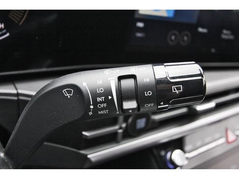 Used 2026 Hyundai Santa Fe SEL FWD image 22