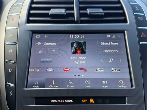 Used 2020 Lincoln MKZ AWD w/ Convenience Package image 29