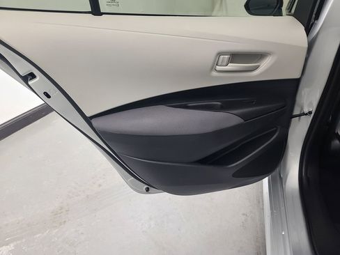 Used 2026 Toyota Corolla LE image 19