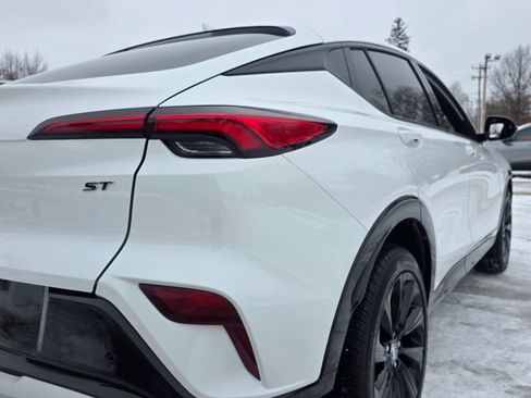 Used 2024 Buick Envista Sport Touring w/ Convenience I Package image 21