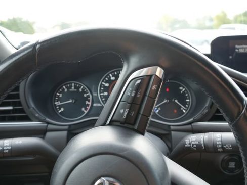 Used 2025 MAZDA MAZDA3 s Sport FWD image 24