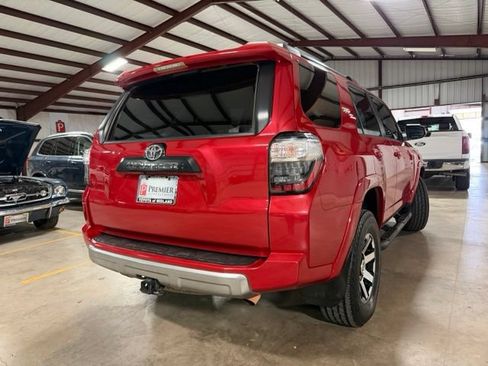 Used 2020 Toyota 4Runner TRD Off-Road Premium AWD/4WD image 6