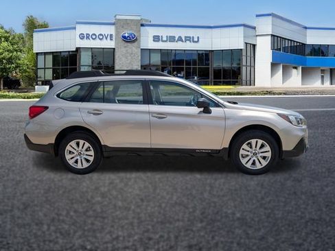 Used 2018 Subaru Outback 2.5i AWD/4WD image 7