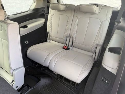 Used 2023 Jeep Grand Cherokee L Summit w/ Advanced Protech Group IV image 12