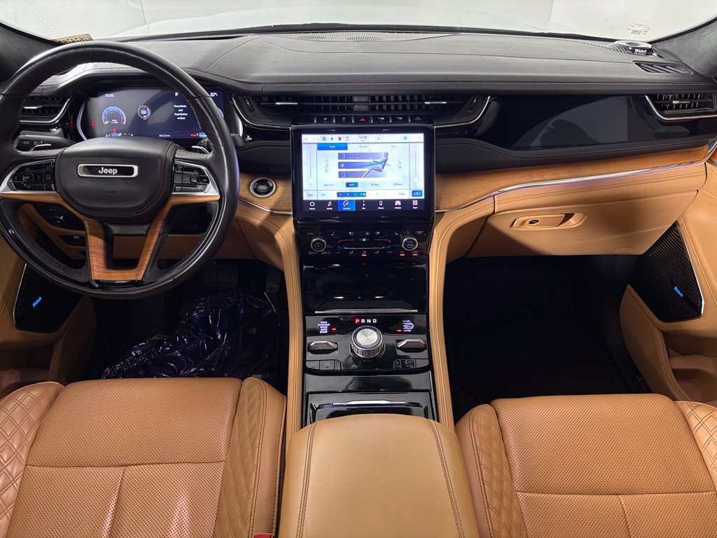 Used 2023 Jeep Grand Cherokee L Summit AWD/4WD image 34