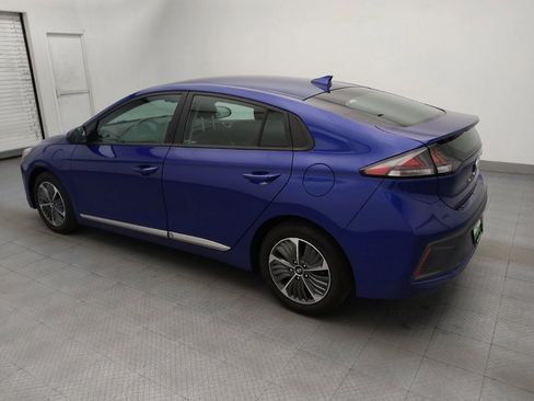 Used 2021 Hyundai Ioniq SE FWD image 3
