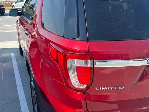 Used 2019 Ford Explorer Limited AWD/4WD image 8