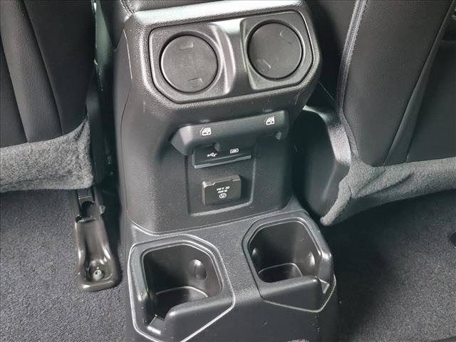 Used 2020 Jeep Gladiator Overland AWD/4WD image 18