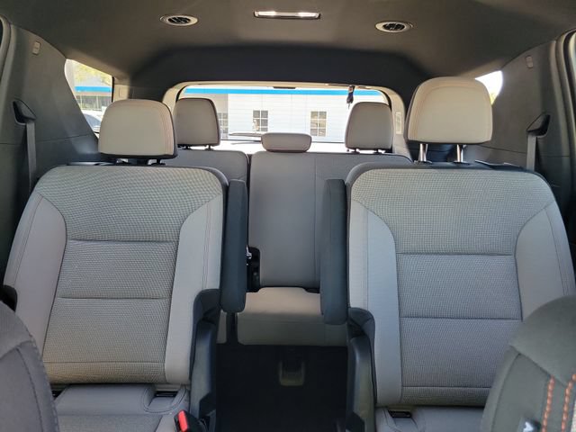 Certified 2026 Chevrolet Traverse LT w/ Driver Confidence Package FWD image 15