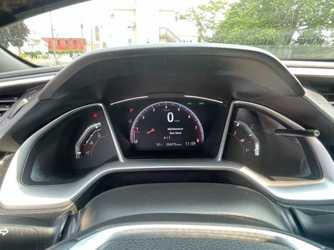 Used 2019 Honda Civic Sport image 17