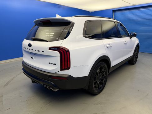 Used 2021 Kia Telluride SX w/ SX Prestige Package AWD/4WD image 7