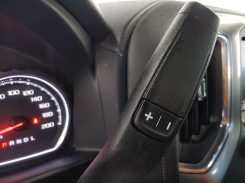 Used 2021 Chevrolet Silverado 1500 LT Trail Boss w/ Convenience Package II image 15