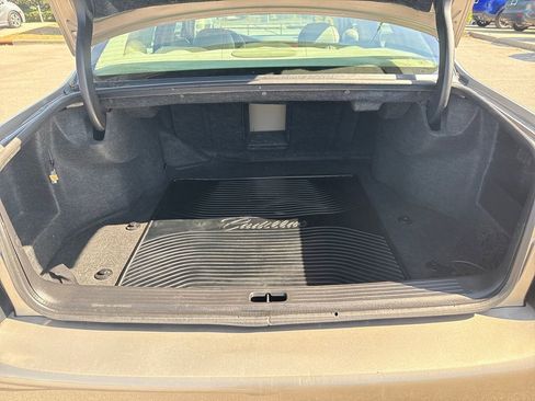 Used 2003 Cadillac De Ville w/ Trunk Convenience Package image 31