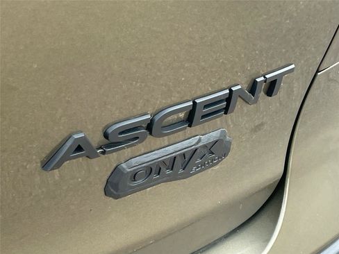 Used 2024 Subaru Ascent Onyx Edition AWD/4WD image 8