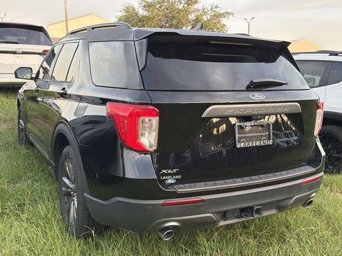 Used 2023 Ford Explorer XLT w/ Equipment Group 202A RWD image 8