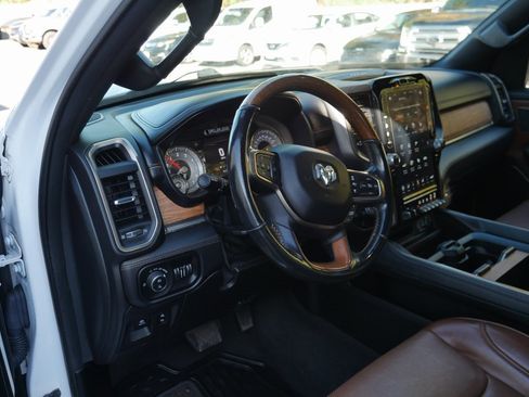 Used 2020 RAM 1500 Longhorn image 10