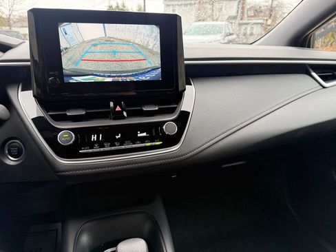 Used 2024 Toyota Corolla SE FWD image 25