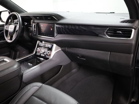 Used 2023 GMC Yukon Denali image 35