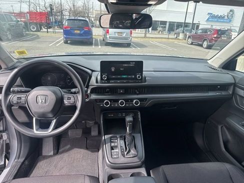 Used 2023 Honda CR-V EX image 16