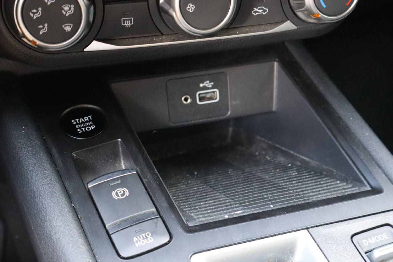 Used 2025 Nissan Kicks S FWD image 22