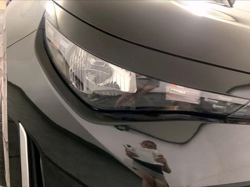 Used 2025 Kia Soul LX w/ LX Technology Package FWD image 27